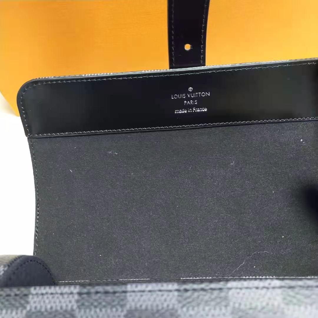 【美品】ルイヴィトンモノグラム エテュイ 3モントルウォッチケース