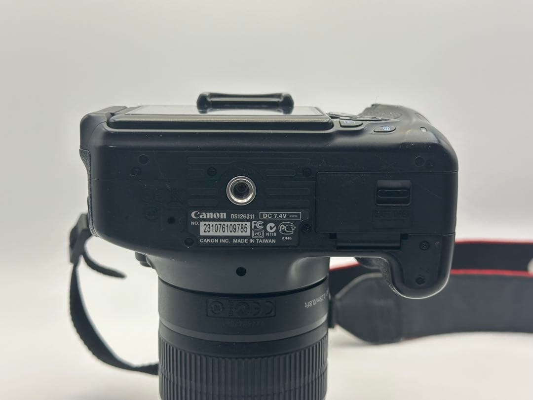 Canon EOS Kiss X5 デジタル一眼レフカメラ