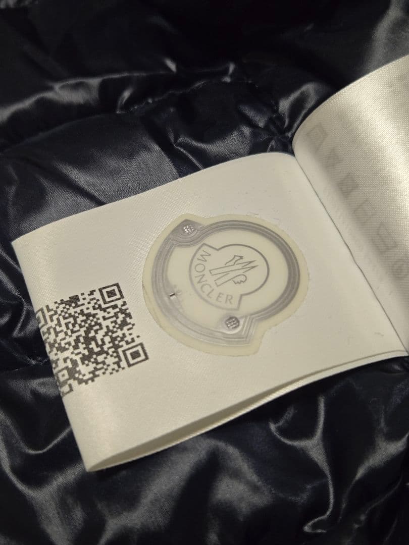 d*7様 ご*^様 【MONCLER】『DANIEL』 ダウンジャケット ネイビ