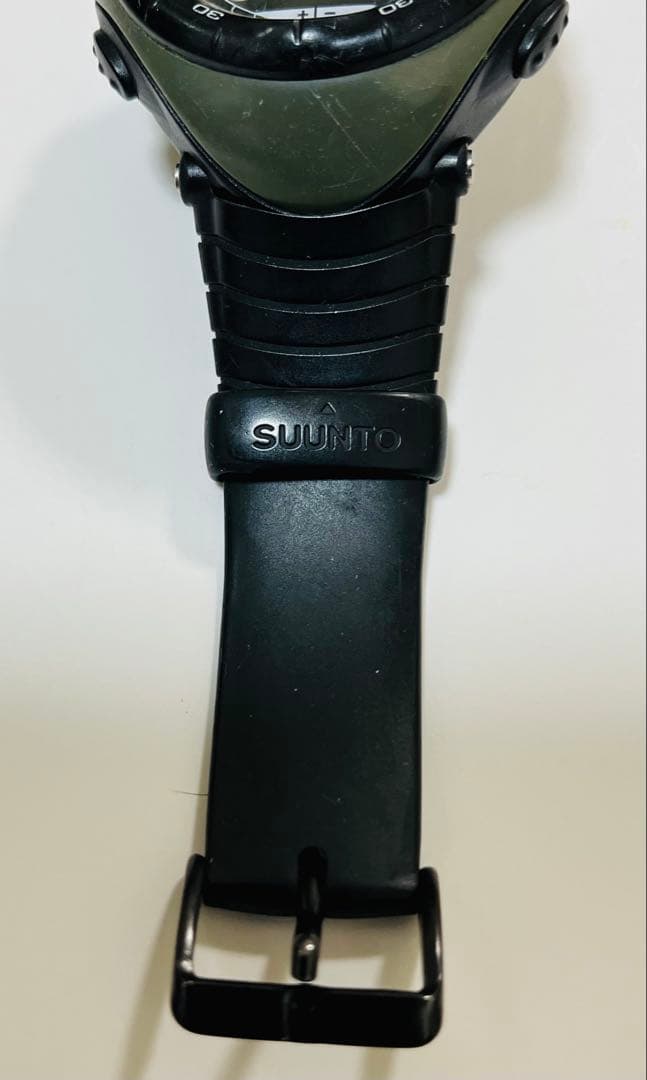 SUUNTO VECTOR ベクター ミリタリーグリーン 新品電池交換済