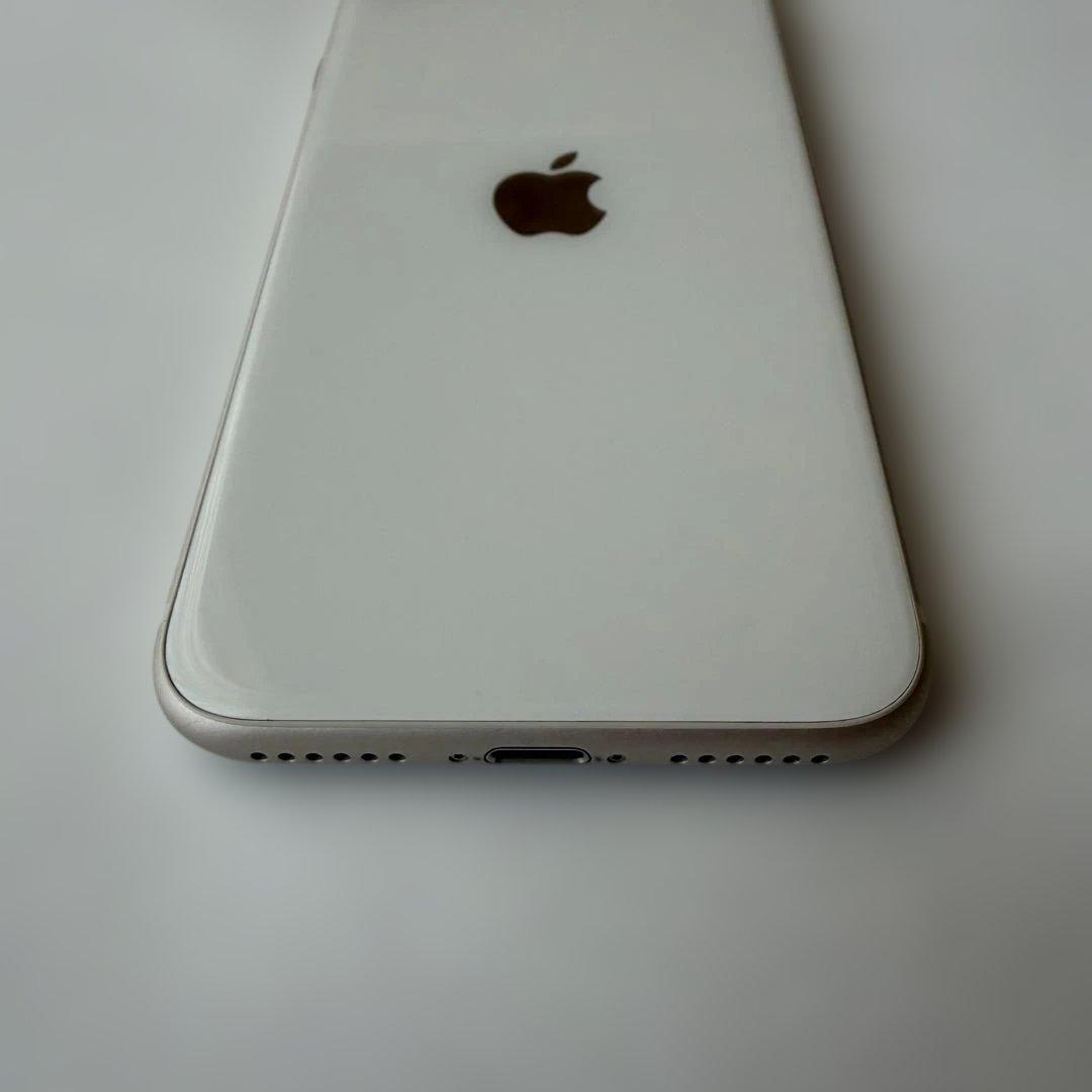 iPhone SE (第3世代) スターライト 128GB SIMフリー 箱付き