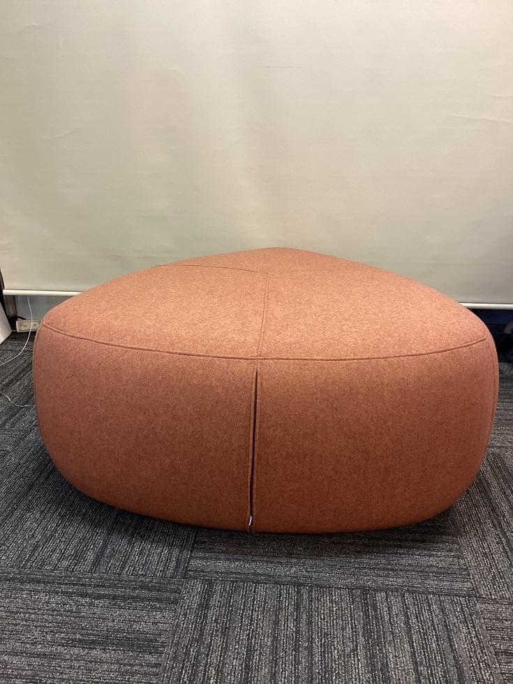 g*0様 定価約１４万　ボーコンセプト　バミューダ　フットスツール　Bermud