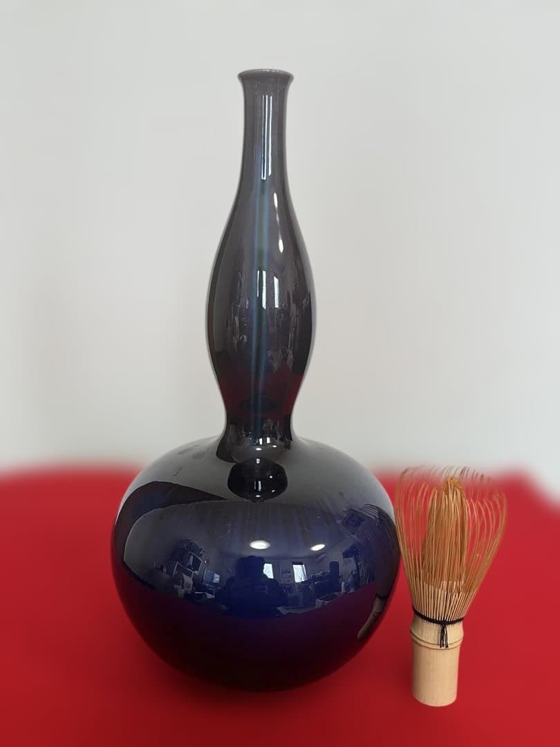 三代 徳田八十吉（正彦銘）深厚釉 瓢型 線文 花生 約29.5㎝ T306