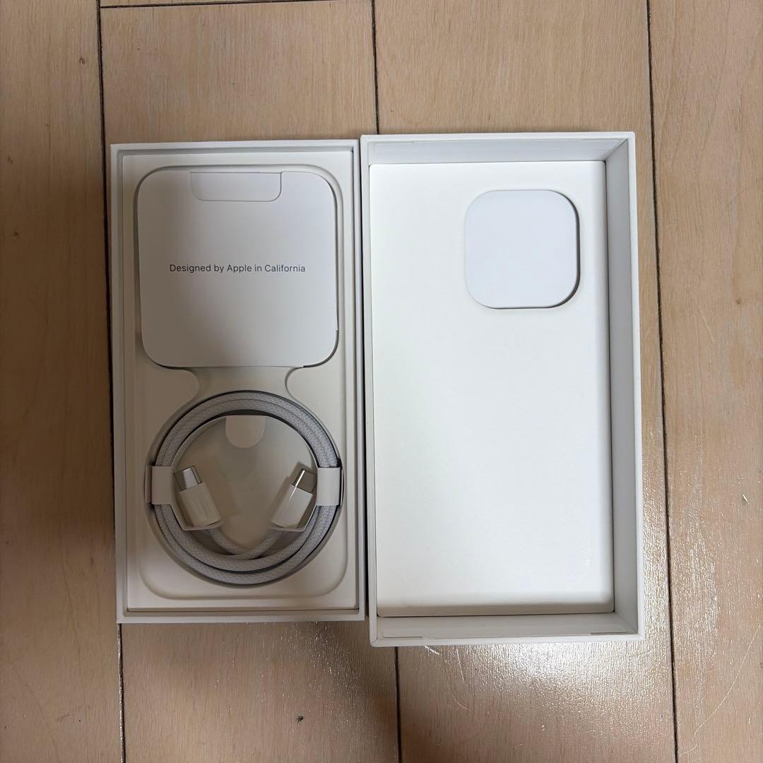 iPhone 15 Pro 128GB ナチュラルタニウム SIMフリー