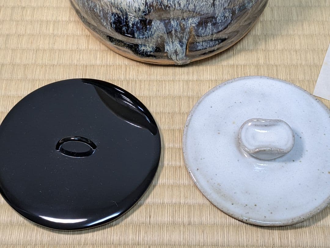 【美品】十四代中里太郎右衛門 中里忠寬 叩き朝鮮唐津水指 唐津焼