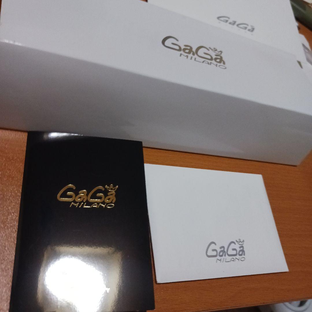 ぷ*る様 正規品！GaGa MILANOマヌアーレ、ダイヤ巻き！原宿店購入