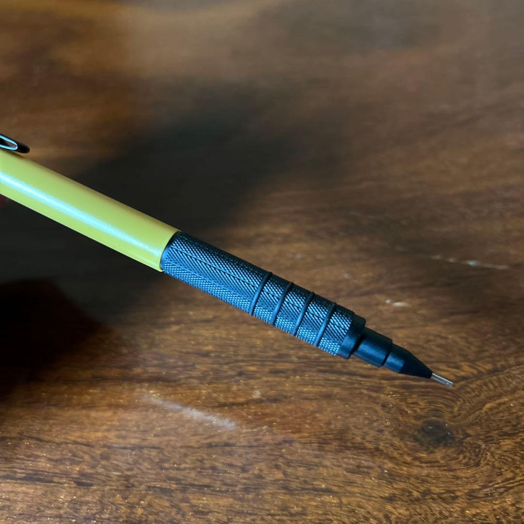 か*わ様 uni シャーペン　m5-1052 レア　廃盤　0.5