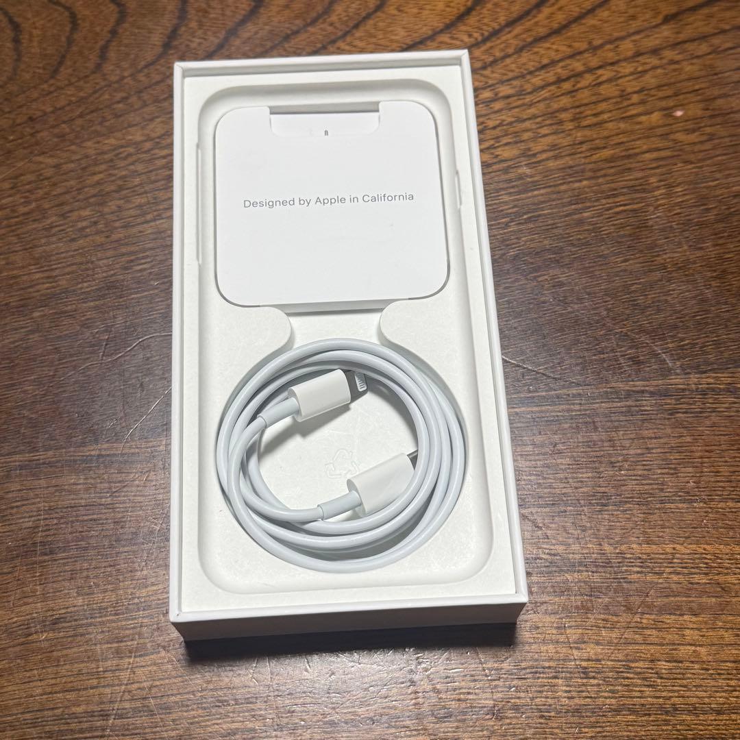 iPhone SE (第2世代) 64GB ブラック 本体