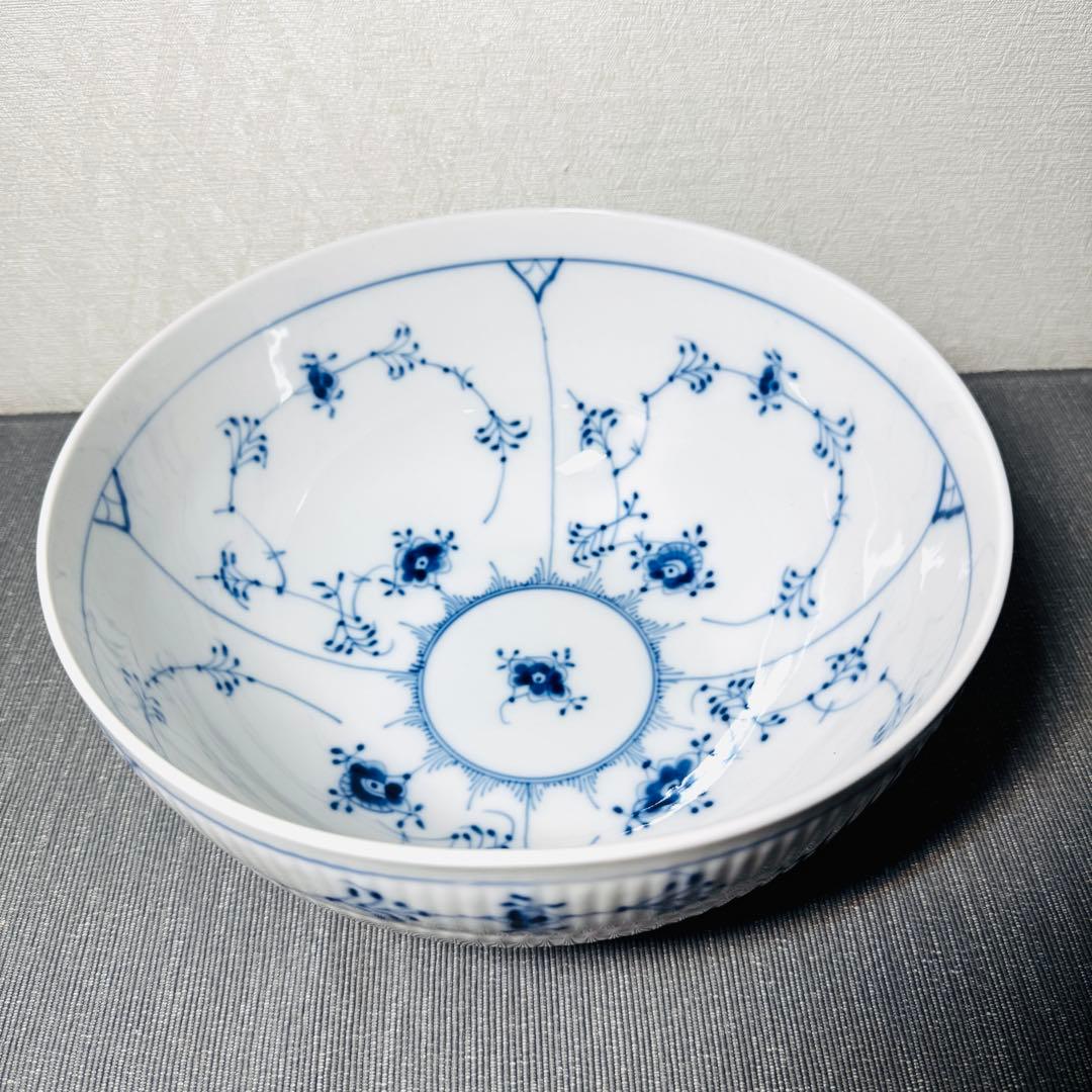 ロイヤルコペンハーゲン ボウル ブルーフルーテッド ボウル ハーフレース 大きい