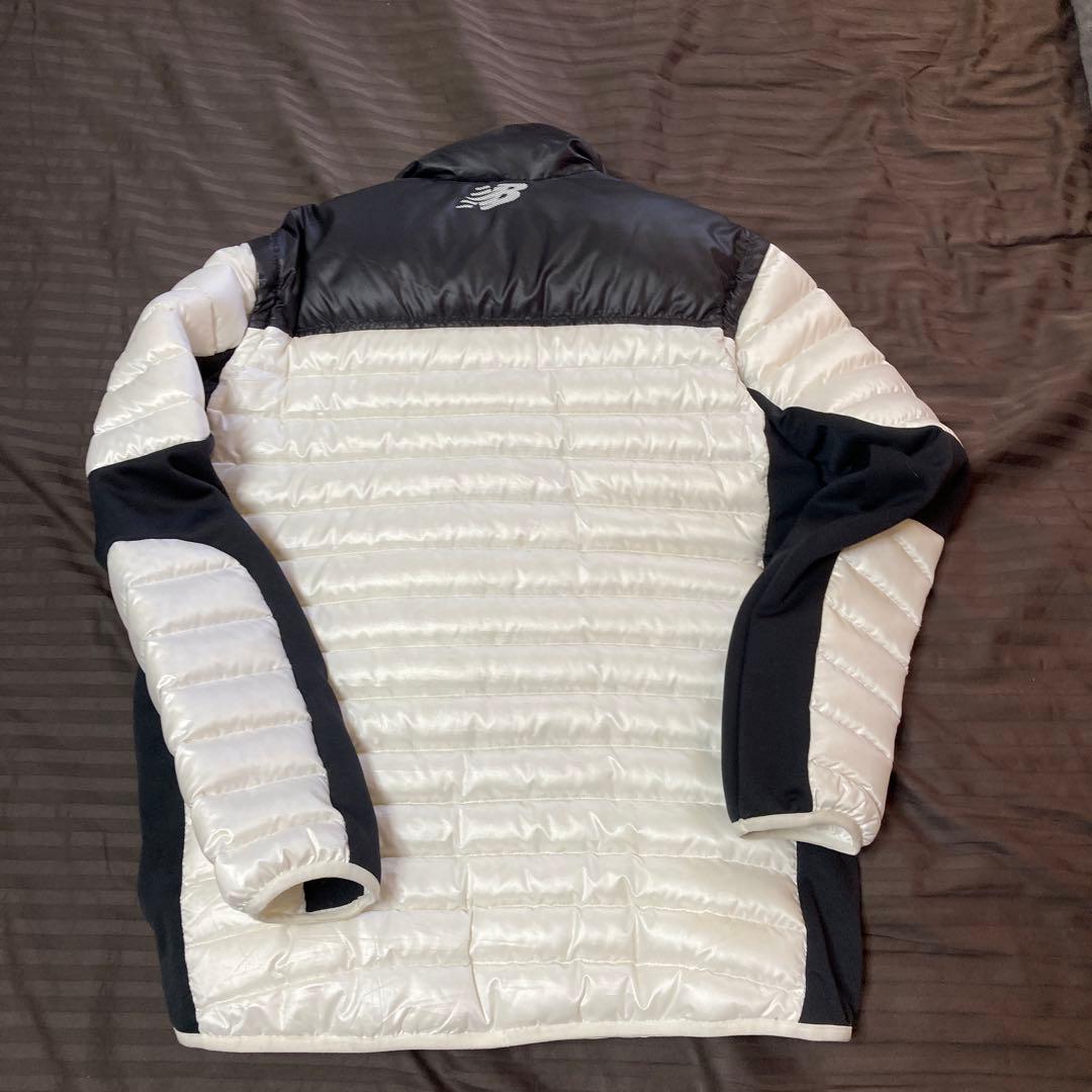 ニューバランスダウンジャケット