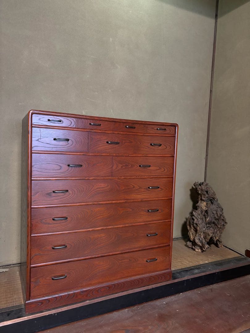 欅　箪笥　チェスト　天然木　天丸仕上げ 14引き出し　7段
