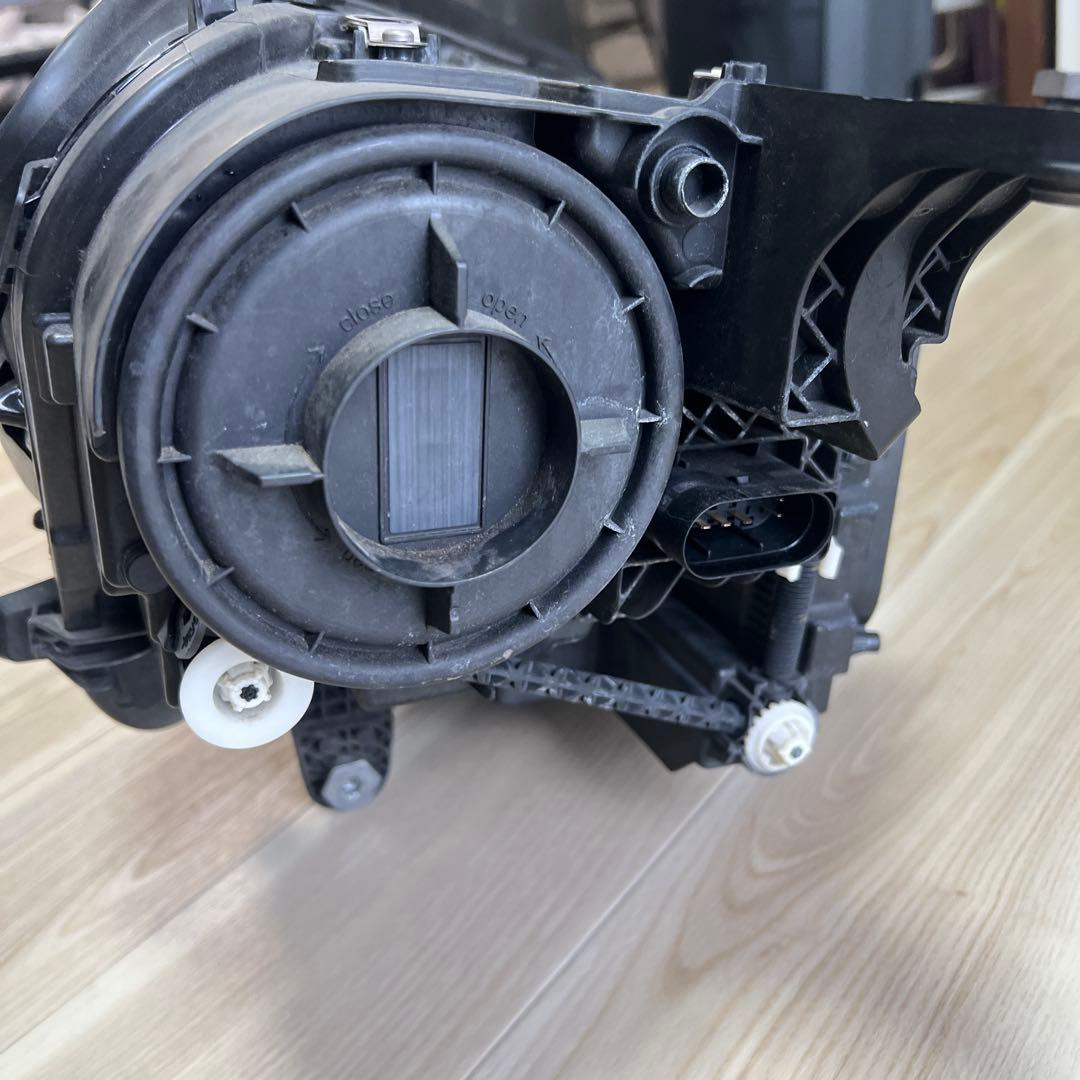 Mercedes-Benz gls400d ヘッドライト　左　ウインカー異常