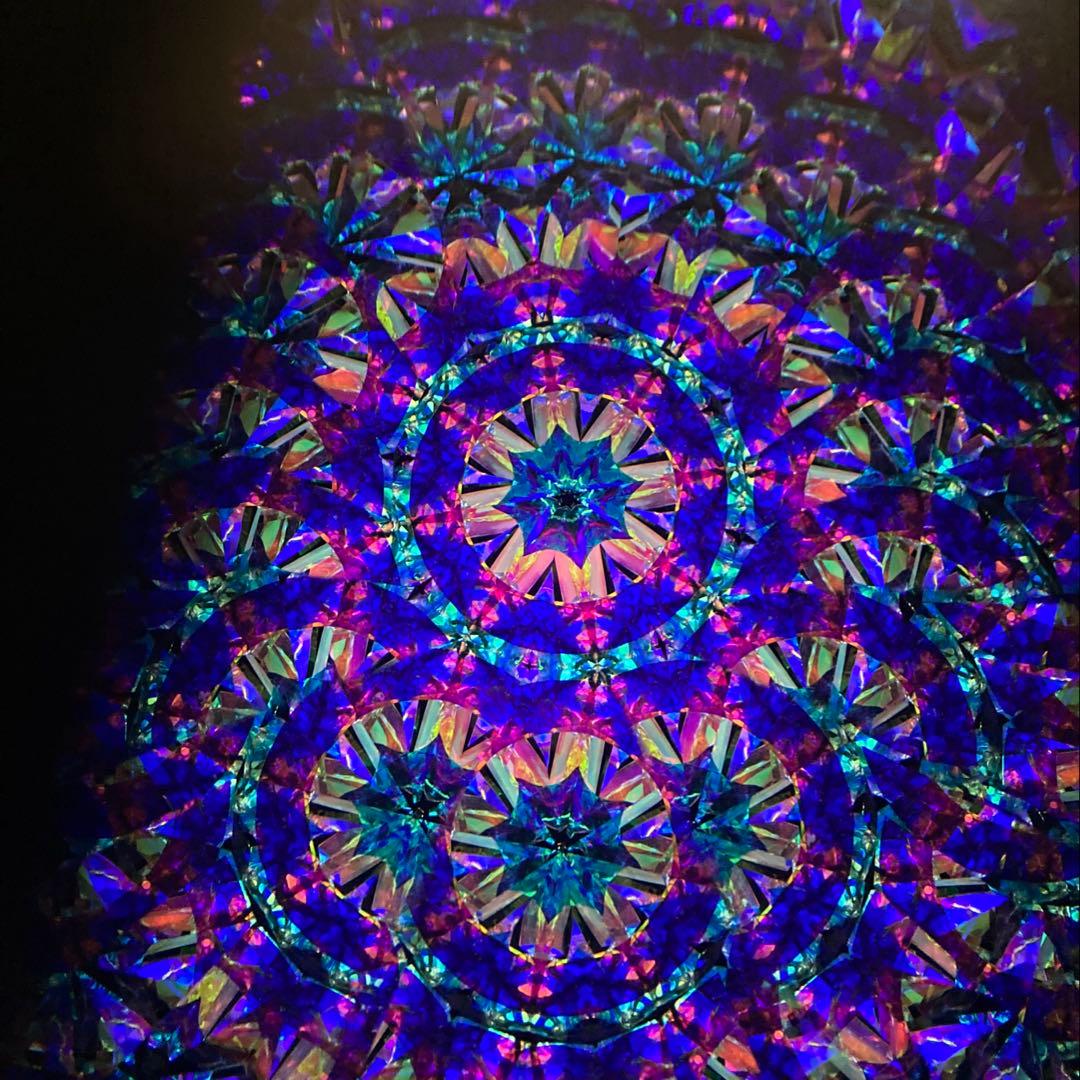 ◆ 作家Chesniks kaleidoscope supernova ◆