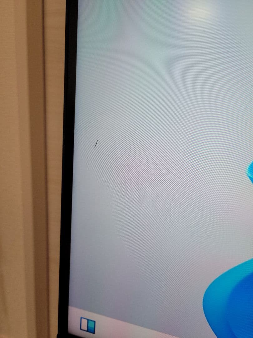 激安　INNOCN 32M2V MiniLED 4K 144Hzゲーミングモニタ