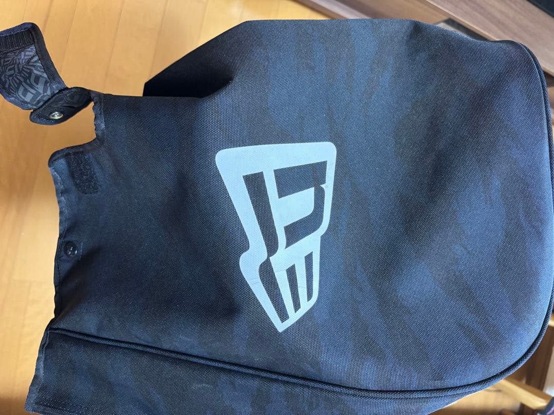 NEW ERA キャディーバッグ カモネイビー　スタンド式