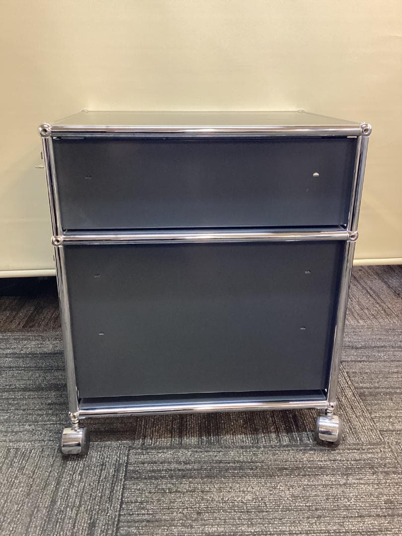 鍵付き　USMハラー　ロールボーイ　２段　デスクワゴン　アントラサイト　C