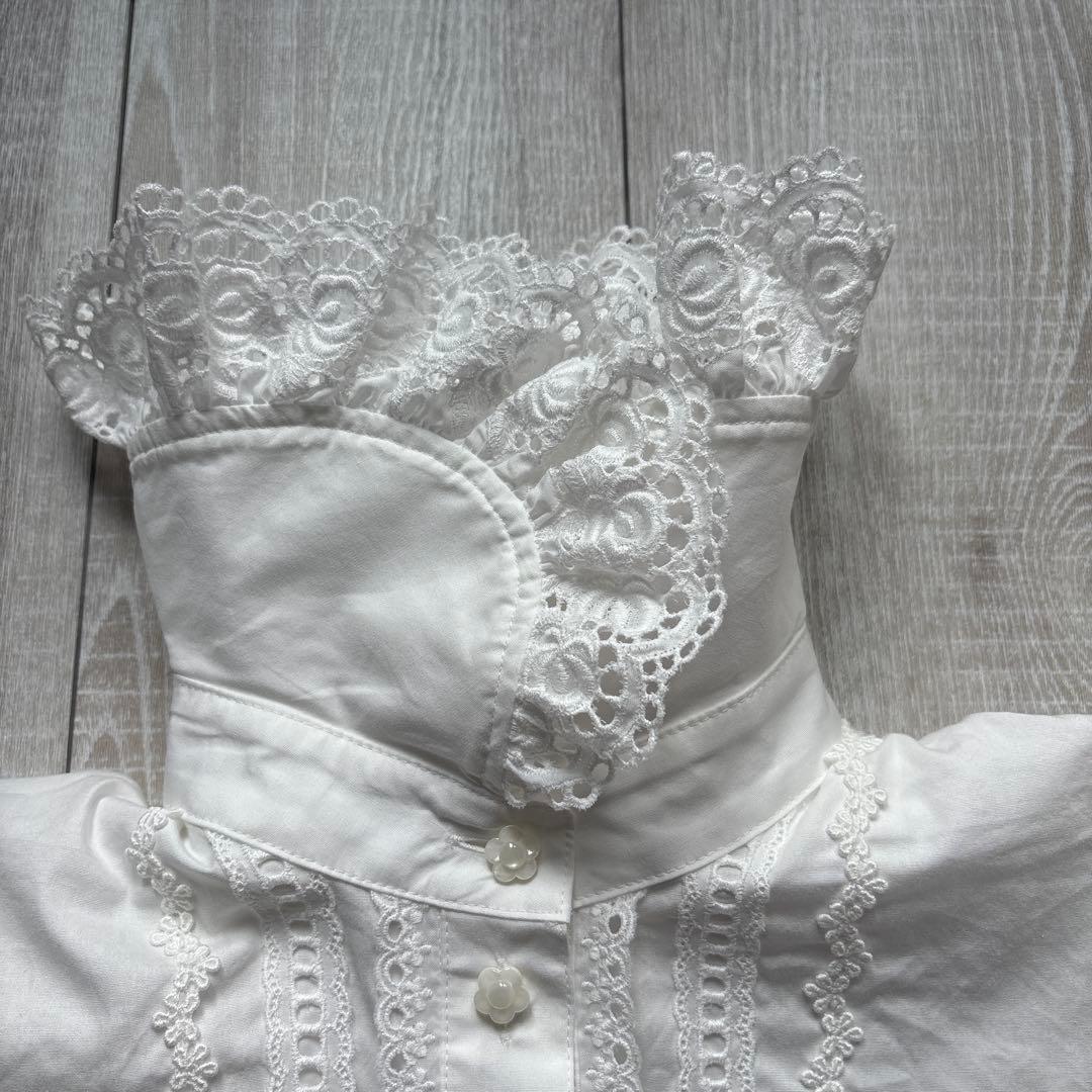 BABY, THE STARS SHINE BRIGHT 後ろピンタックブラウス