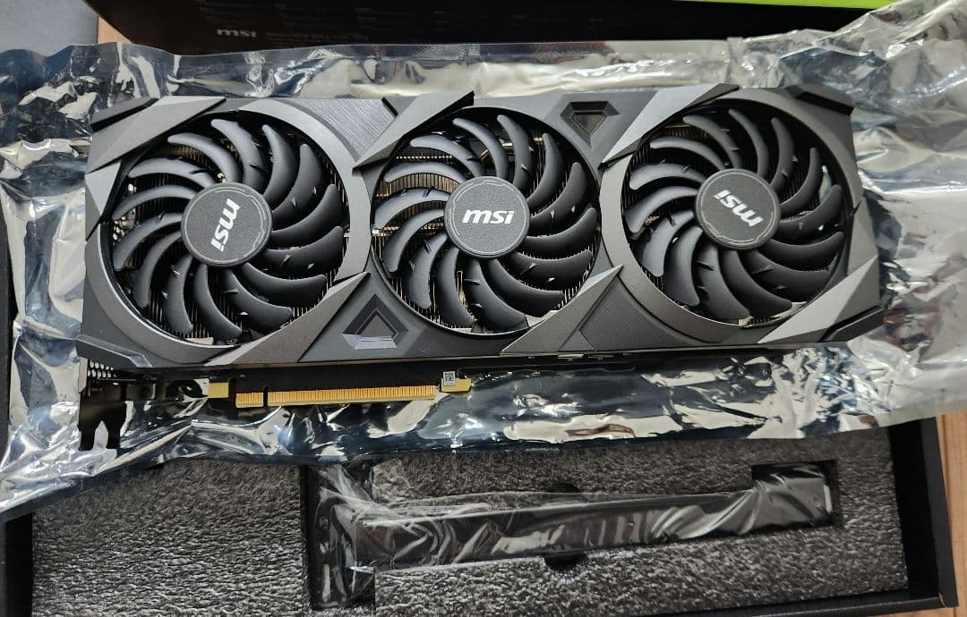 グラフィックボード・グラボ・ビデオカード MSI GeForce RTX 3070 Ti VENTUS 3X