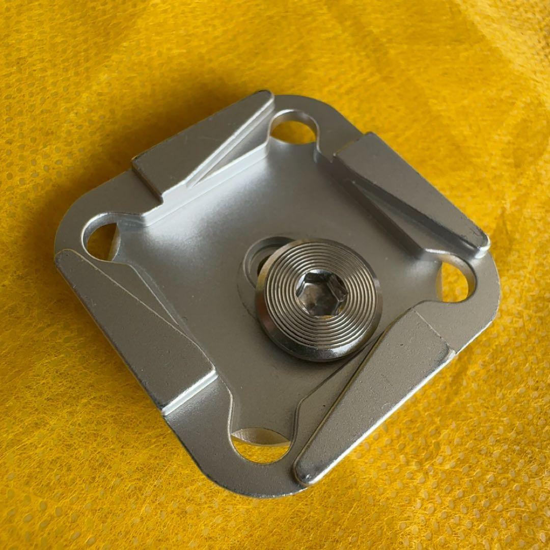 匿名発送 Peak Desing ピークデザイン キャプチャー V3 シルバー