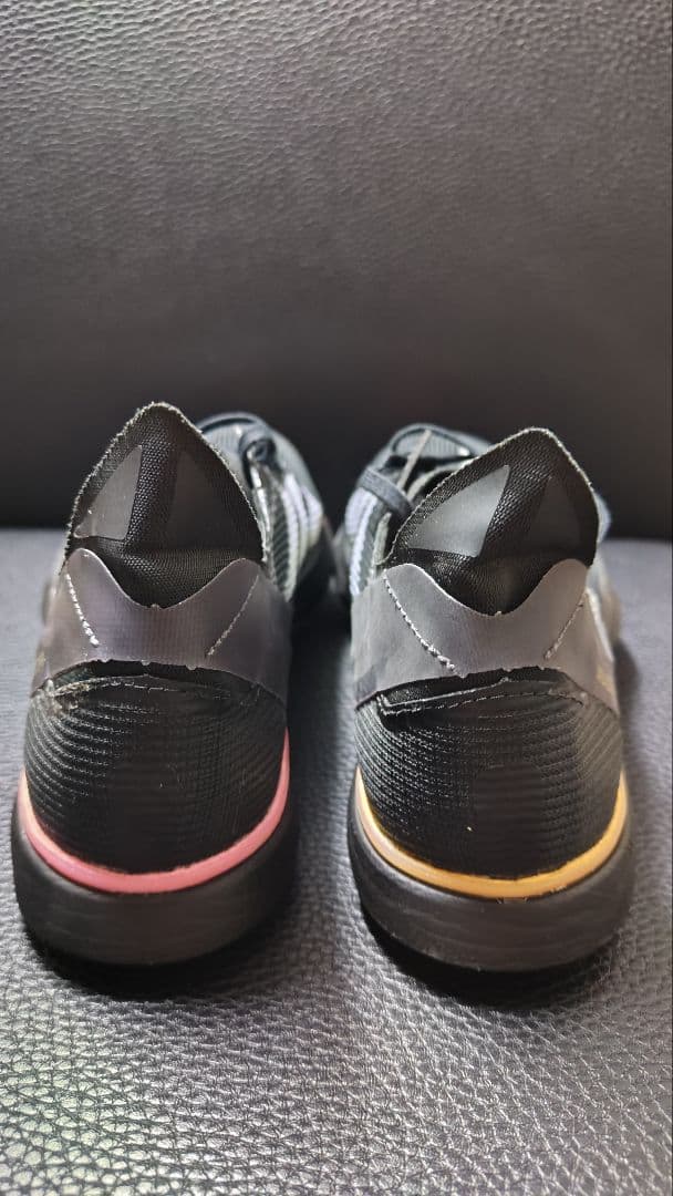 希少美品 アディダス アバンチadidas avantiスパイク 23.5