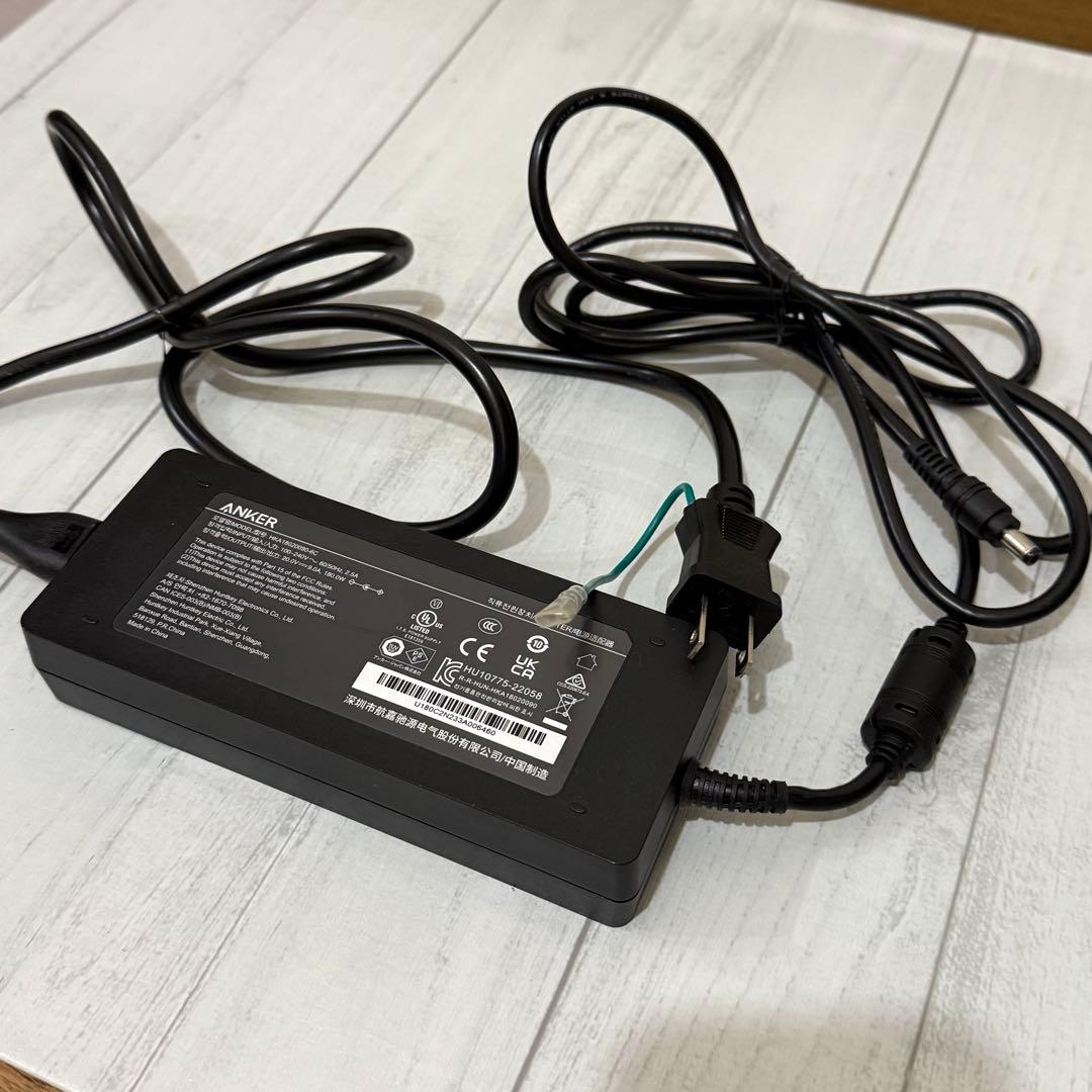 Anker 675 ドッキングステーション　モニター台
