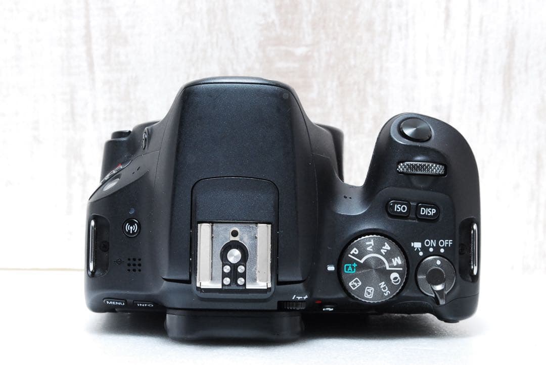 ❤️超望遠レンズ付❤️ダブルレンズ❤️Wi-Fi搭載機❤️ Canon Kiss X9