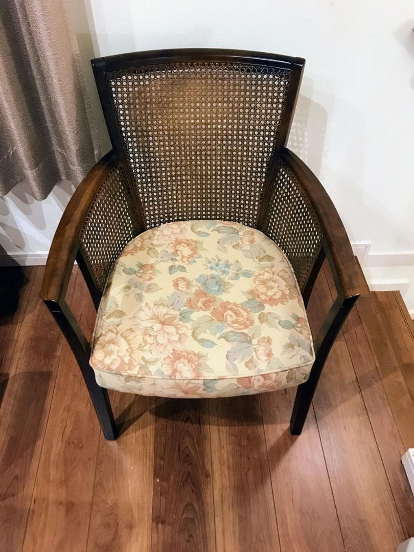 カリモク COLONIAL コロニアル ダイニングチェア クッション付き