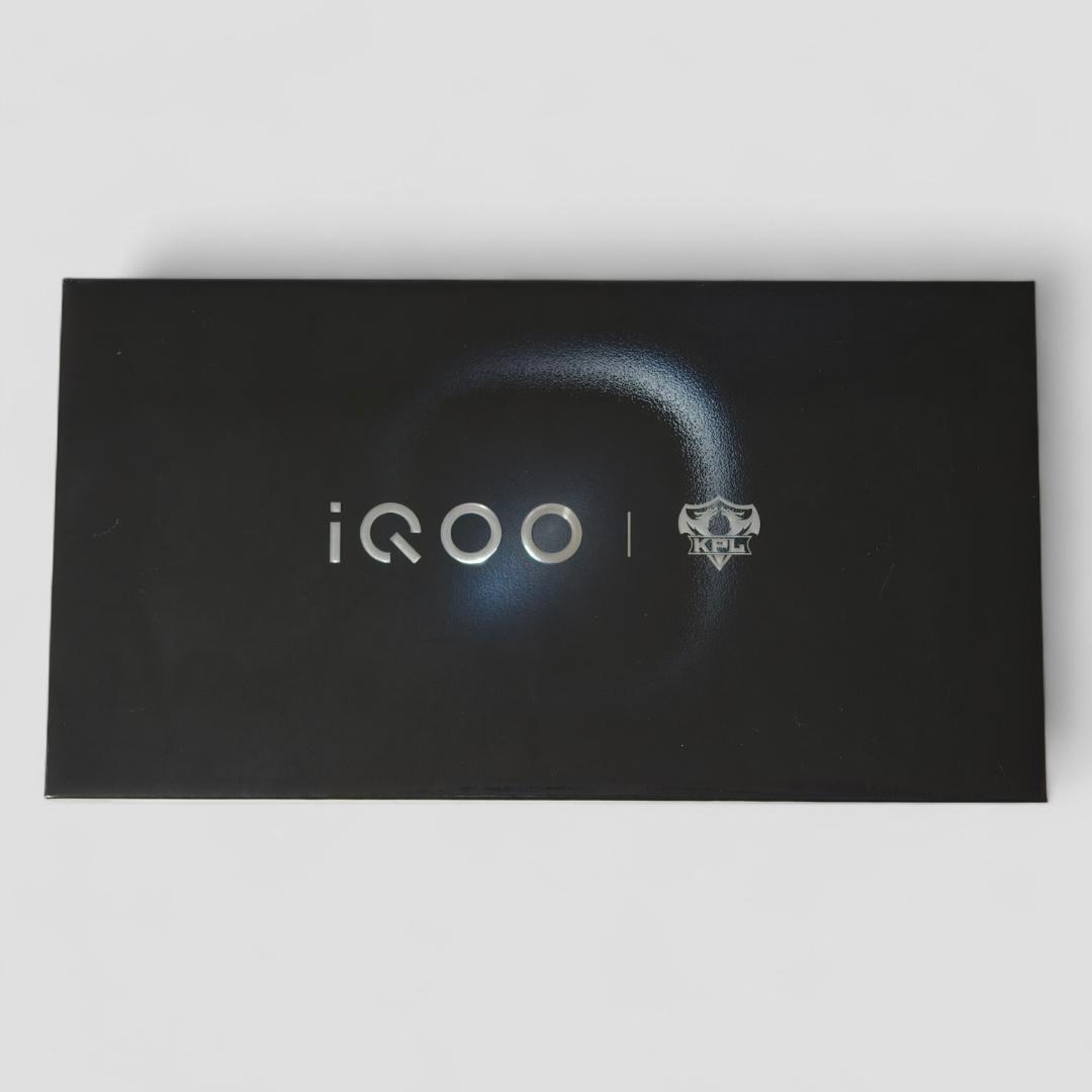 【新品未開封】IQOO 15 Ultra 16GB/1TB 中国版
