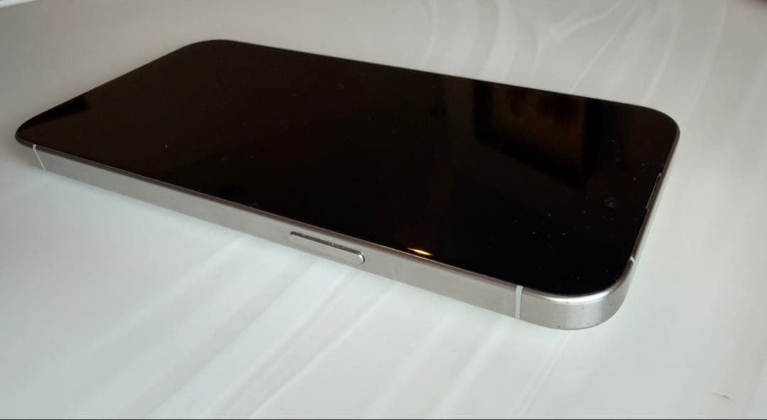 iPhone15 ProMax 512GB ホワイトチタニウム SIMフリー箱付