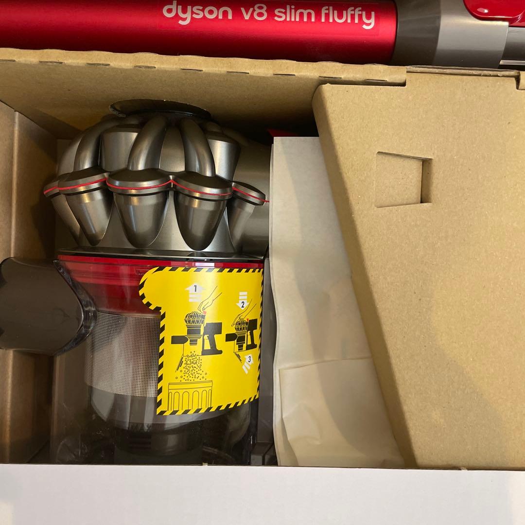 新品未使用 Dyson v8 slim fluffy コードレス