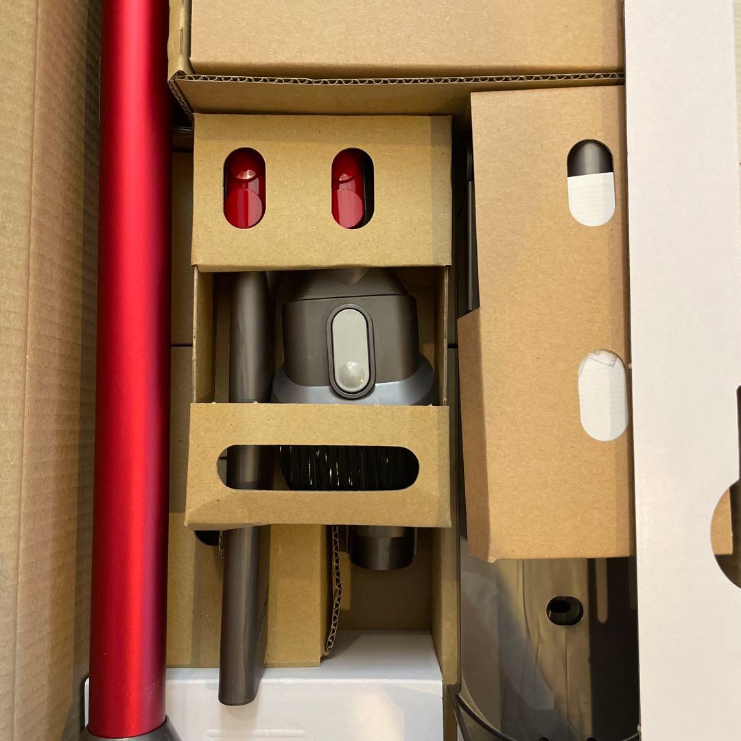 新品未使用 Dyson v8 slim fluffy コードレス