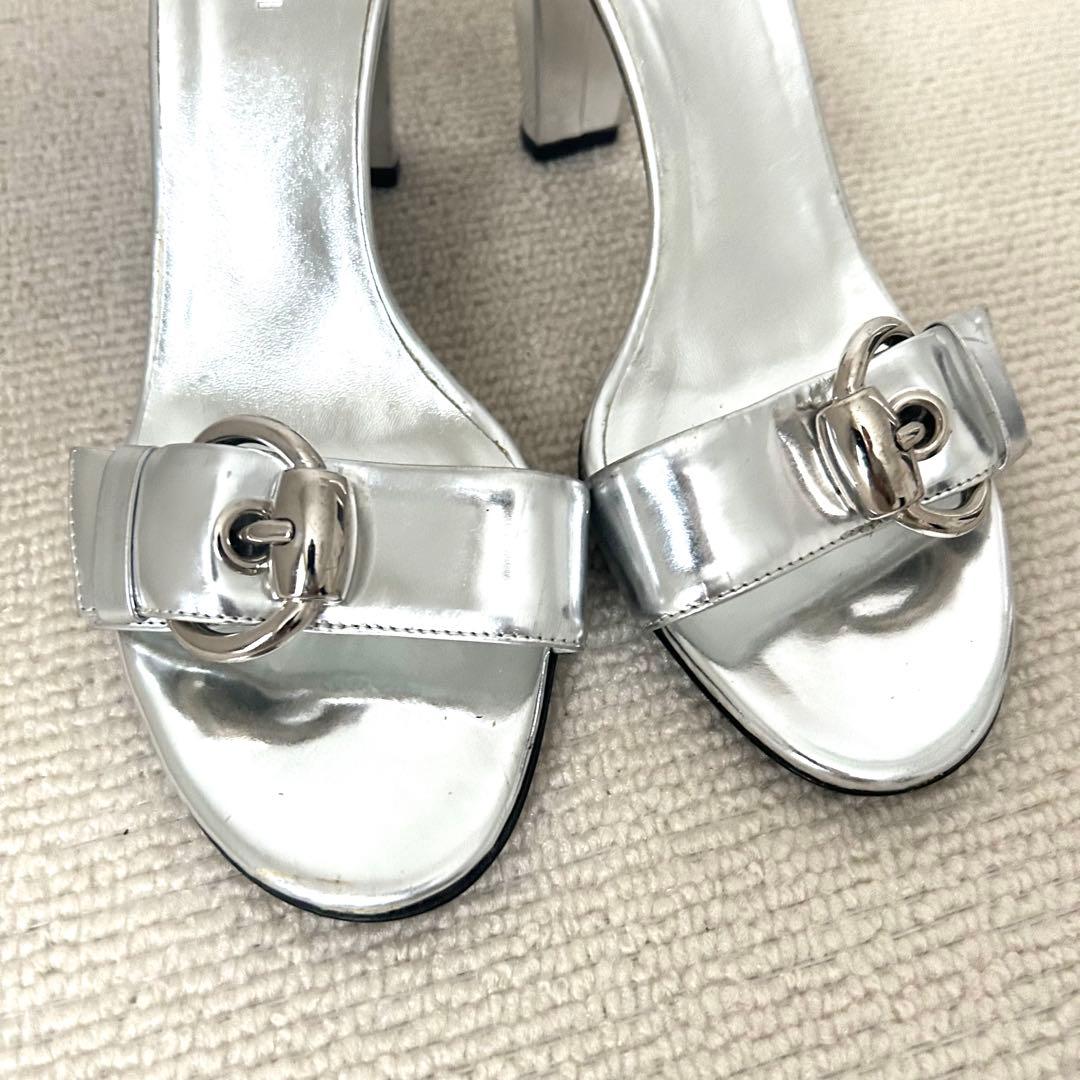 GUCCI グッチ サンダル シルバー 24cm