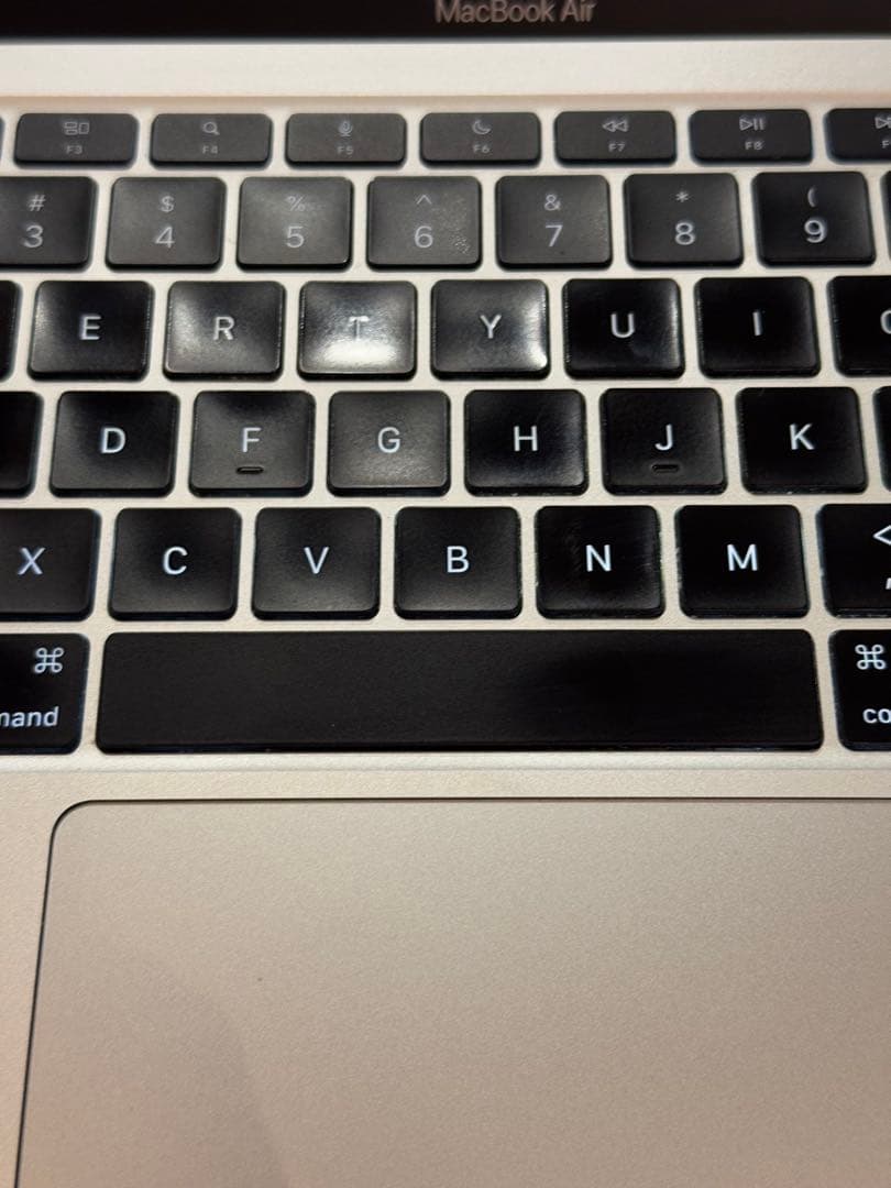Apple MacBook Air (M1, 2020) 本体 US