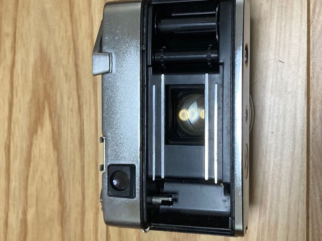 フィルムカメラ E) YASHICA Lynx-14