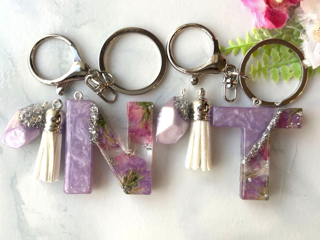 桔梗　イニシャルキーホルダー　16点　ハンドメイド　お花チャーム