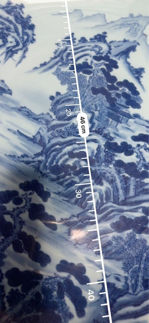 青白陶器の風景画皿 46cm