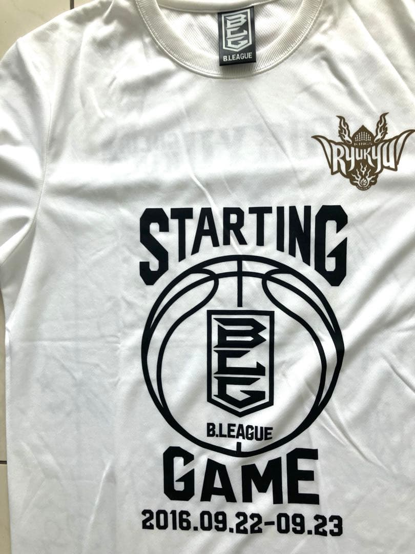 2016 琉球　キングス　Bリーグ　メンバー　直筆　サイン　Tシャツ　NBA