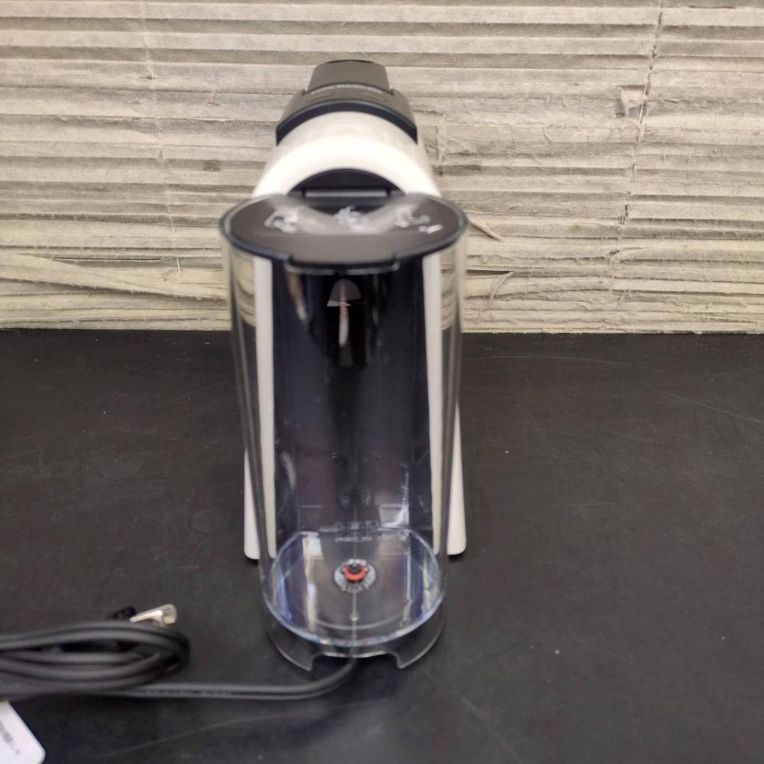 ☆未使用品　NESPRESSO　エッセンサ ミニ　D30-WH-SP