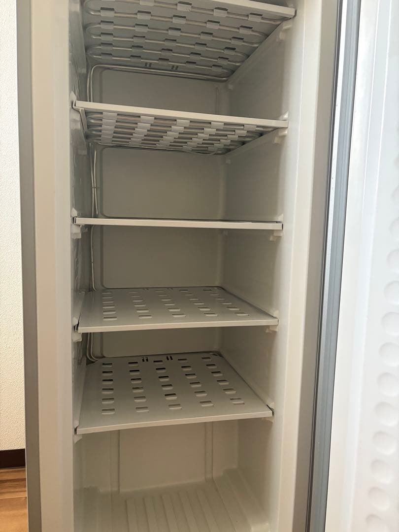 【値下げ中】三ツ星貿易 144L エクセレンス