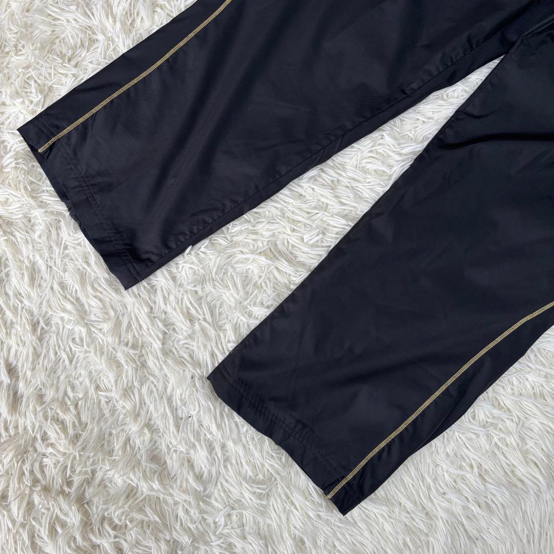 ✨️極美品 アンダーアーマー ランニングウェア 大きいサイズ XXL 黒 金