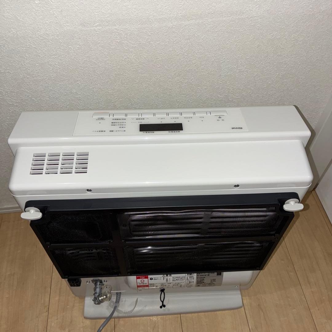 極美品Rinnai RC-A4401NP-MW ガスファンヒーター LPガス専用