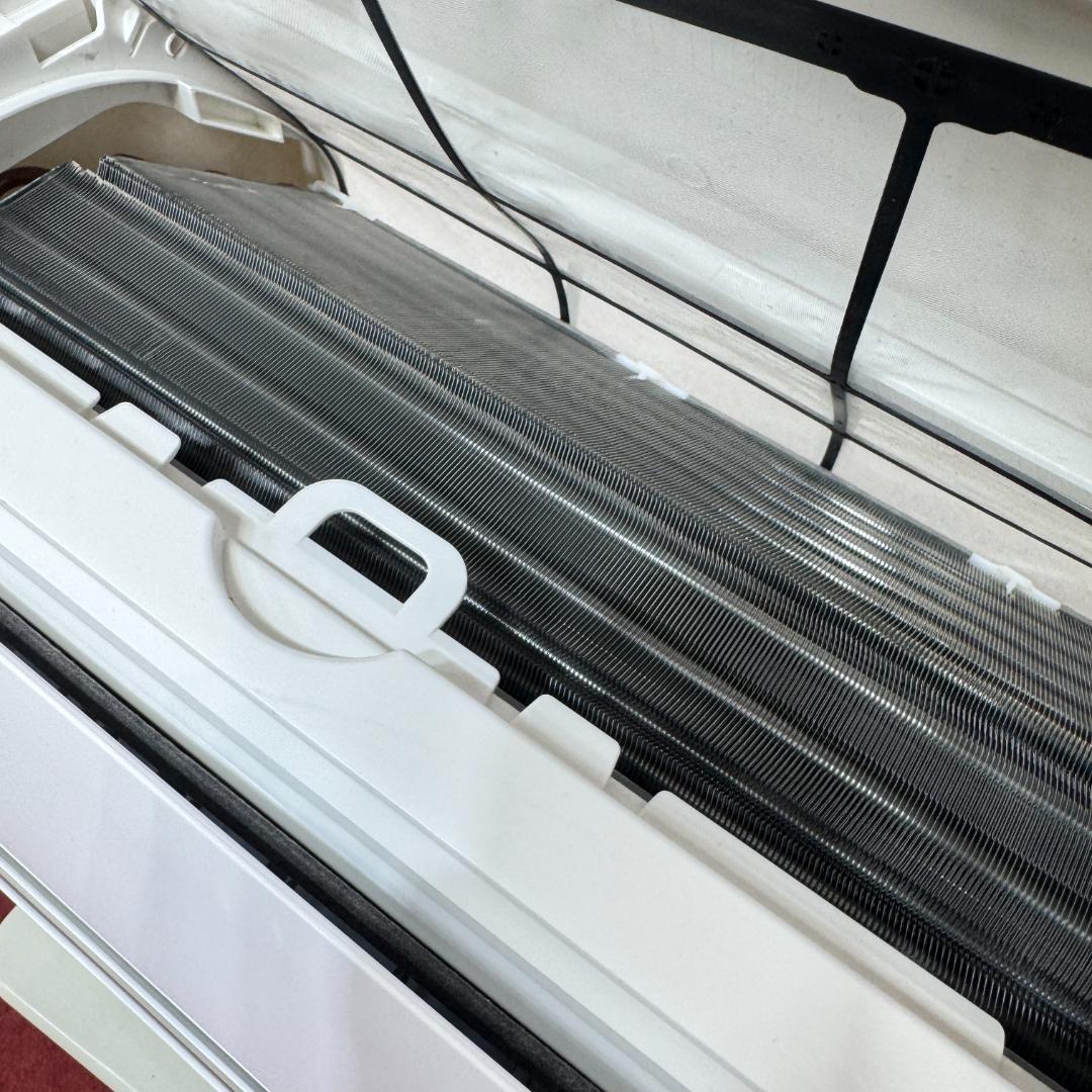 東京23区配送無料　美品ダイキン2.2kw　2024年製　6畳用　洗浄/除菌済み