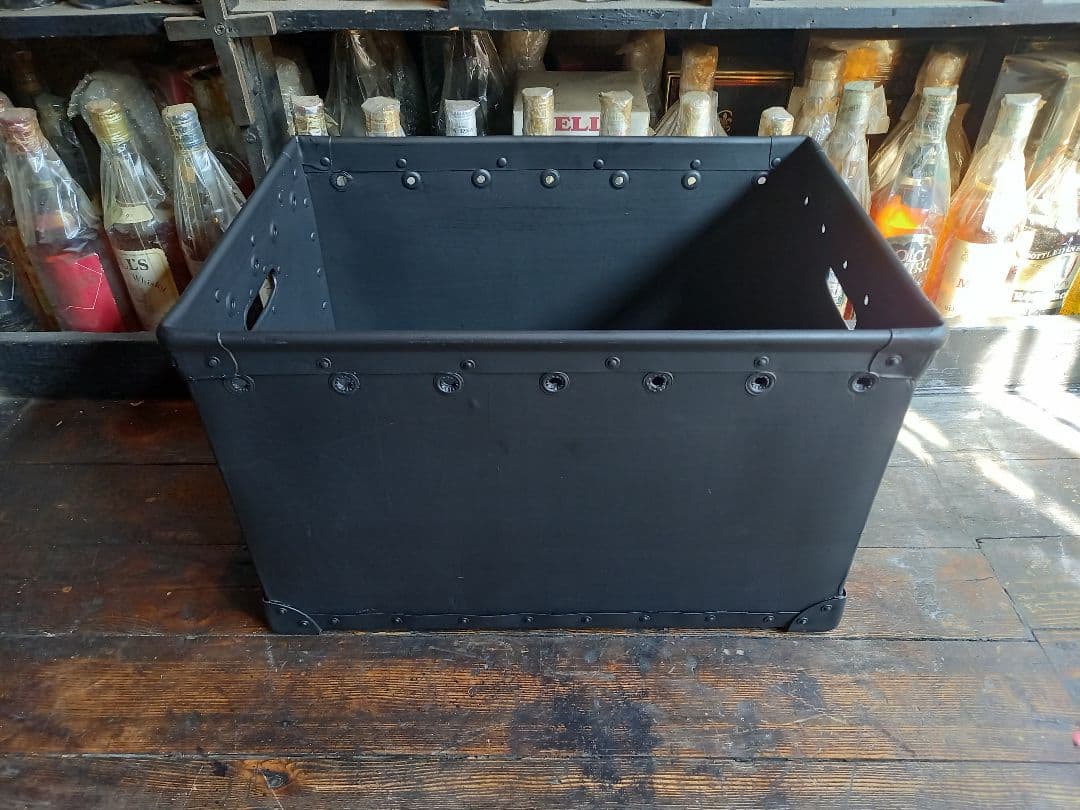 1960's　ヴィンテージ　ファイバー　アイアン　キャリー　ボックス　配達箱