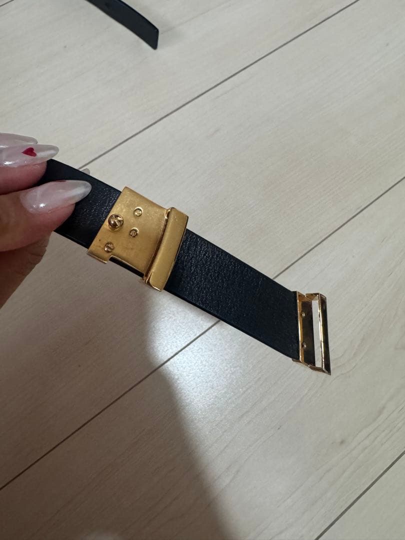 Louis Vuitton 黒レザーベルト