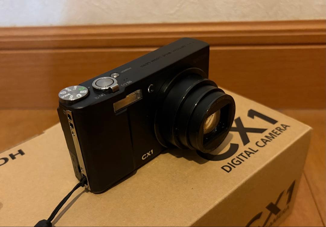 RICOH CX1 BLACK リコー　デジタルカメラ　ブラック