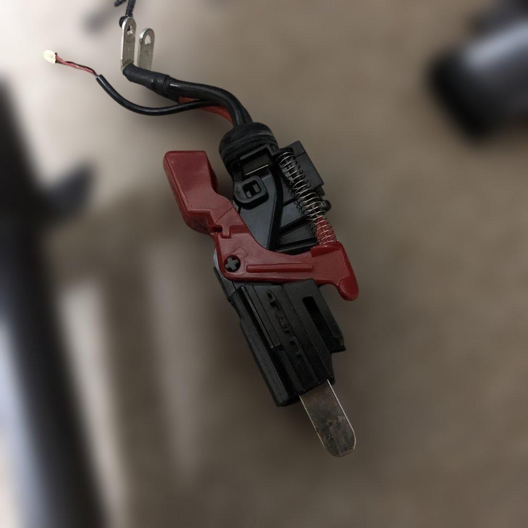 ダイソンV11(sv14)バッテリーネジ式【64分】②