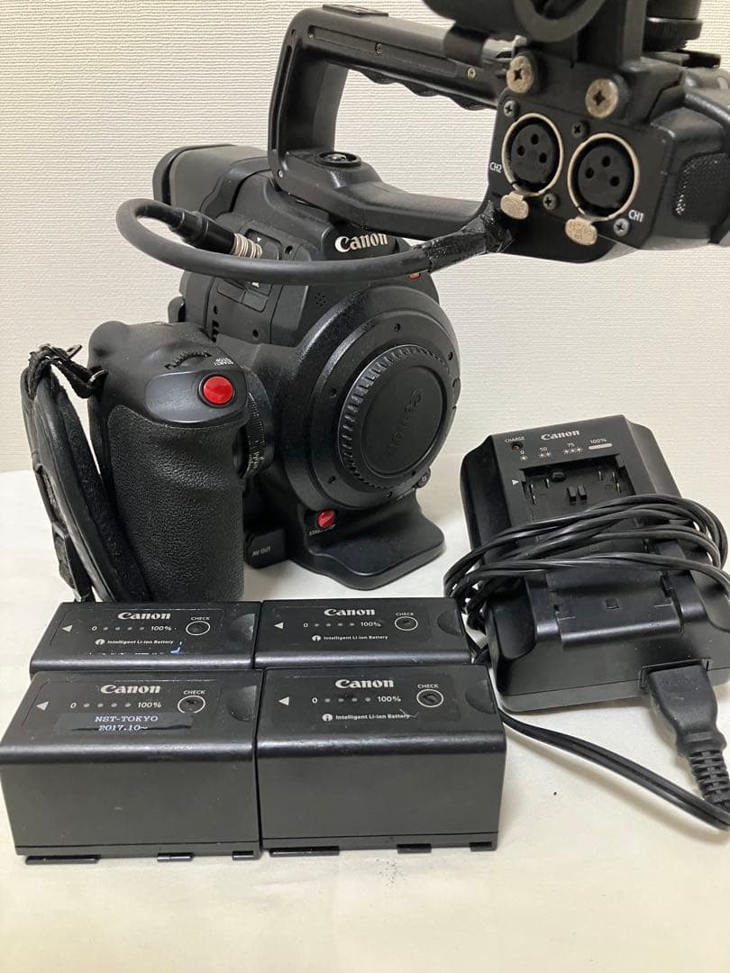 Canon キヤノン EOS C100 markⅡ 一眼レフ　カメラ　美品