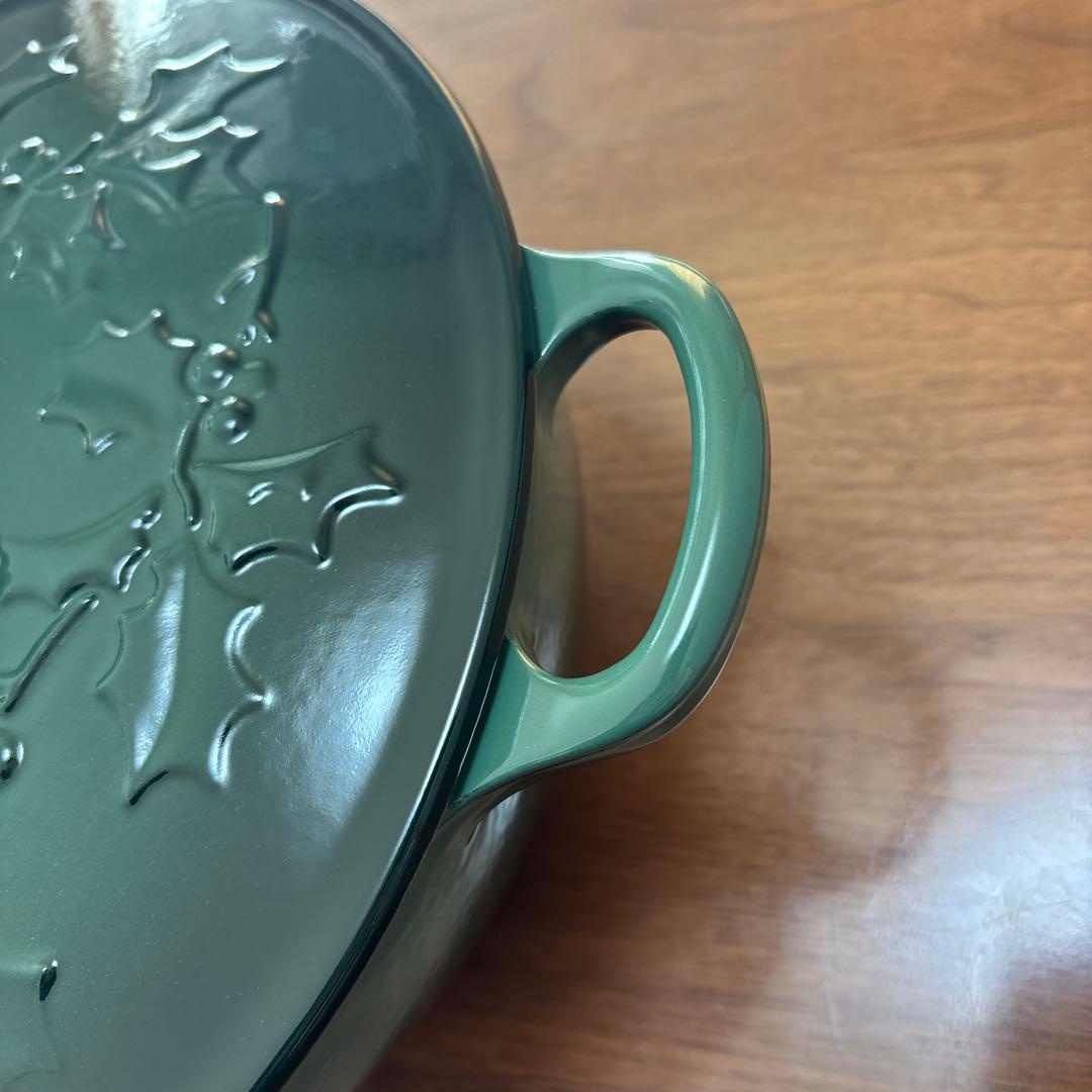 ル・クルーゼ　マルミット　26cm ホーリーレリーフ