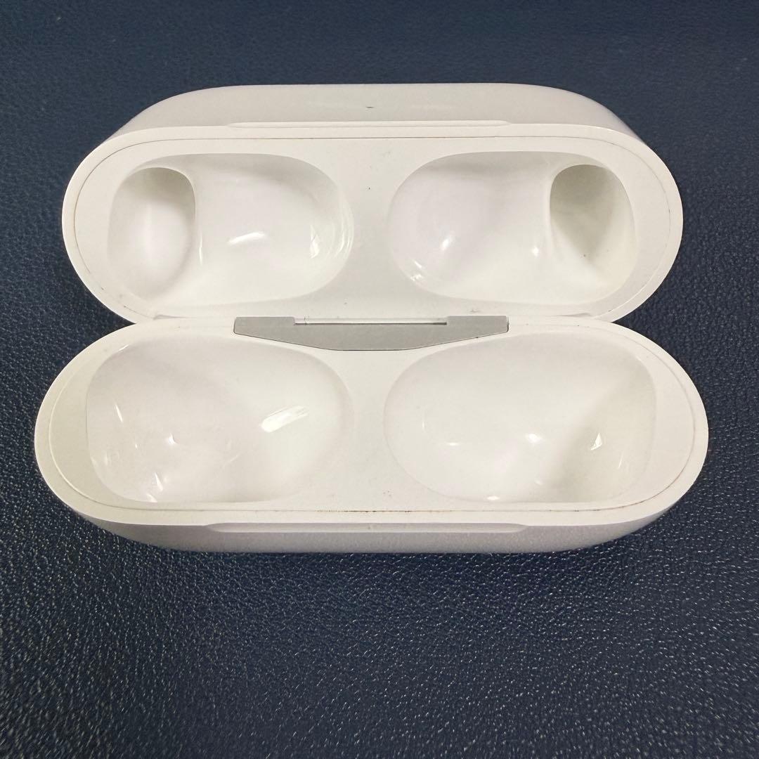 即*い様 AirPods Pro（第2世代）Lightning／おまけAZLAイ