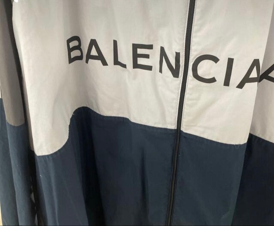 BALENCIAGA ナイロンジャケット グレー・ネイビー Lサイト最安値